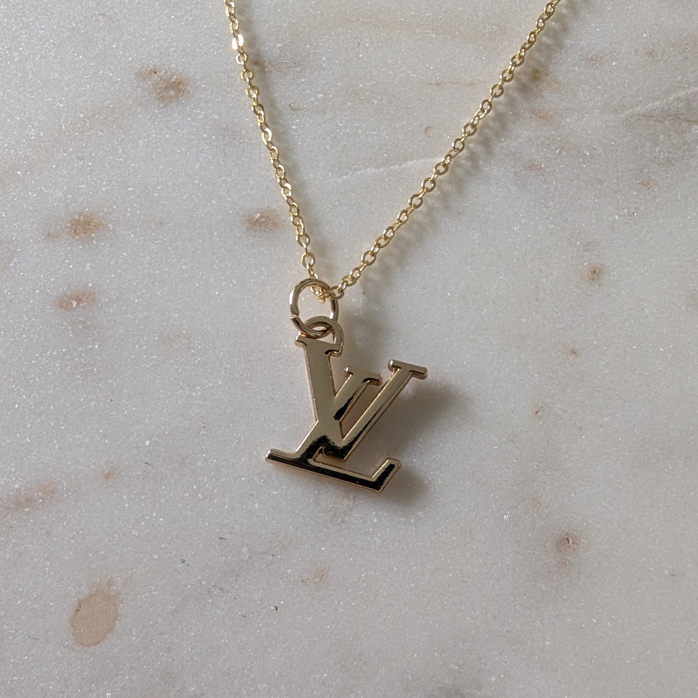 Louis Vuitton Gold Pendant Necklace
